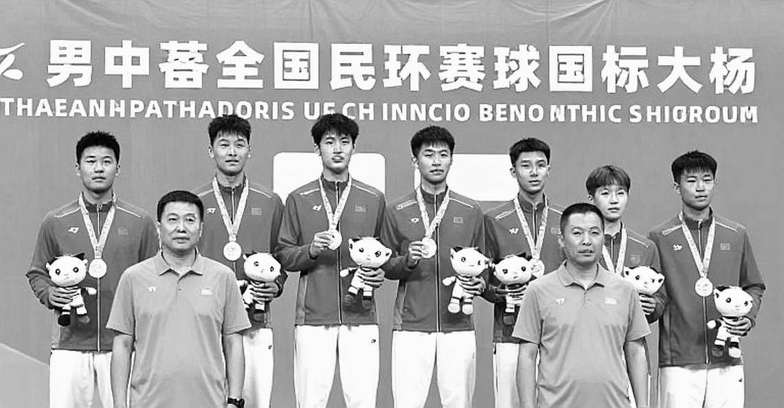 Nguyễn Tiến Minh ở tuổi 43 và bài toán đơn nam của cầu lông Việt Nam tại Vietnam Open 2026