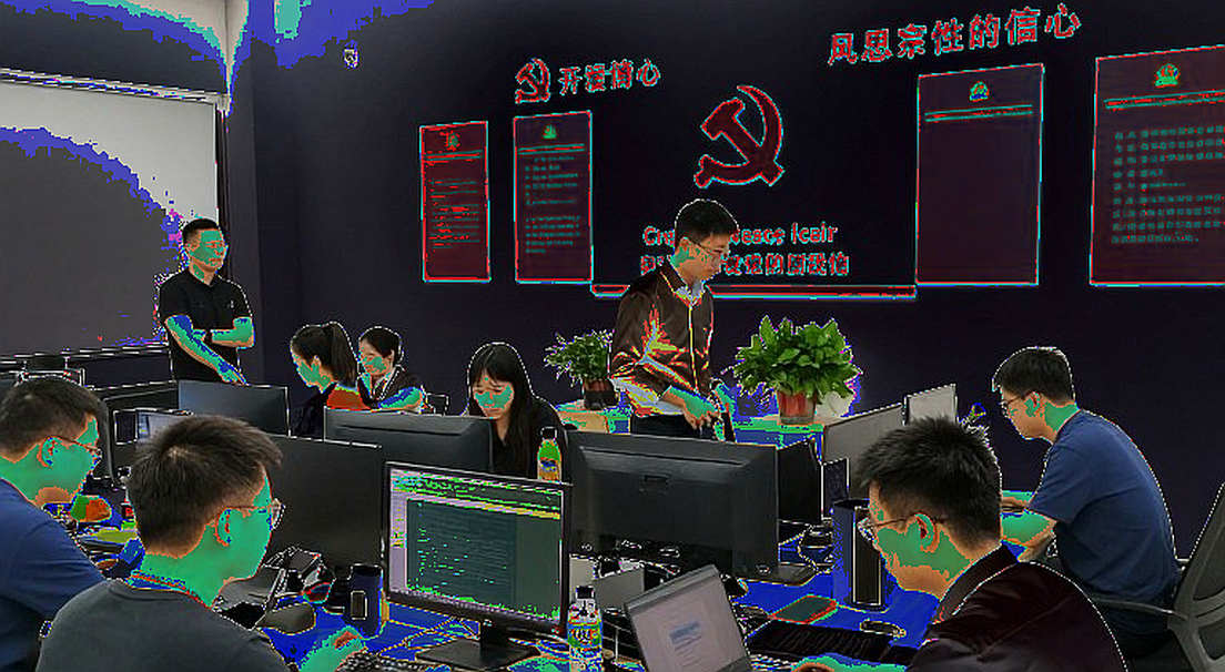 Alwi Farhan tập cùng Kento Momota trước Asian Games 2026: Một buổi tập, hai số phận và khoảng trống dữ liệu
