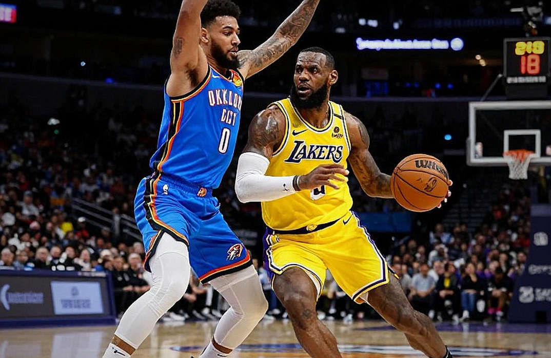 LeBron James và Philadelphia 76ers: Bản hợp đồng 8 triệu đô la nhưng câu hỏi vẫn bỏ ngỏ