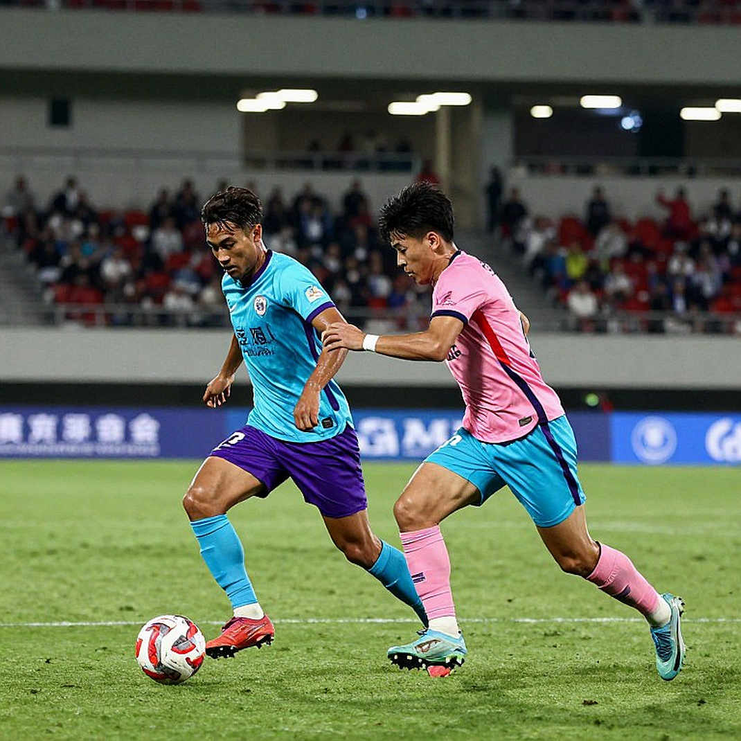 Khoảng trống sau lưng Lee Gi Hyuk: U23 Việt Nam và bài toán tứ kết Asiad 2026 Khoảng trống sau lưng Lee Gi Hyuk: U23 Việt Nam và bài toán tứ kết Asiad 2026