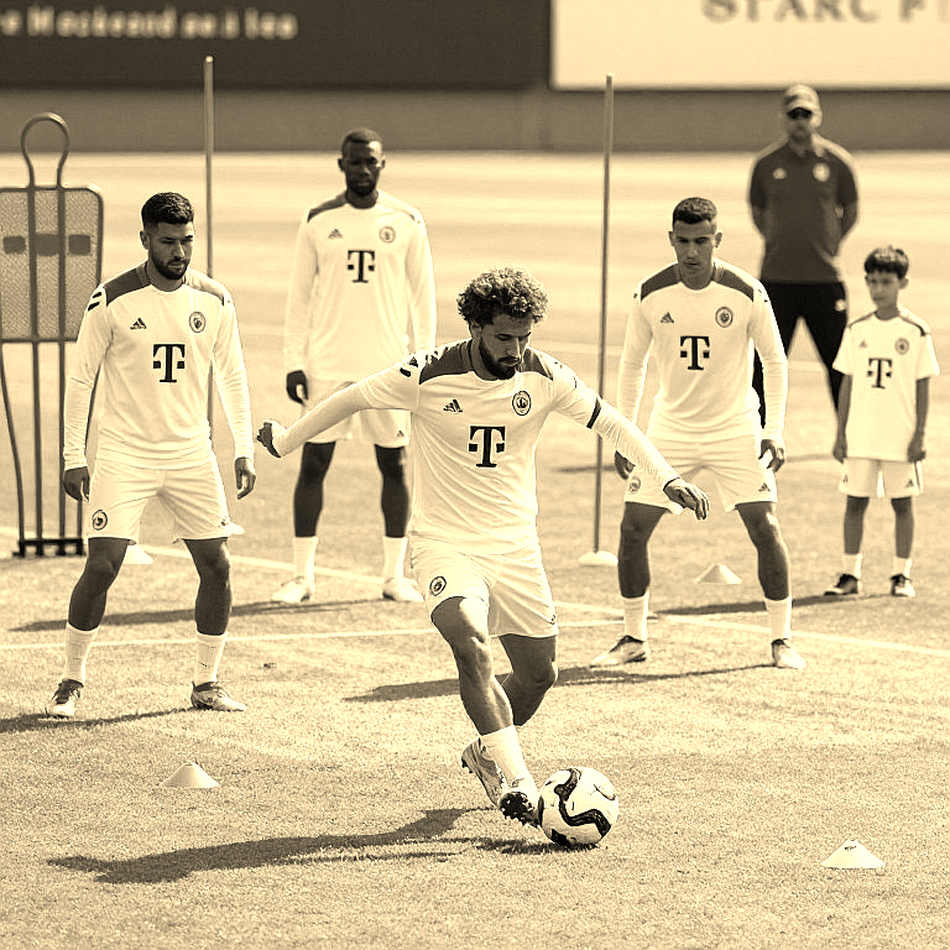 Vietnamese football lacking data: A lesson from empty analysis Vietnamese football lacking data: A lesson from empty analysis