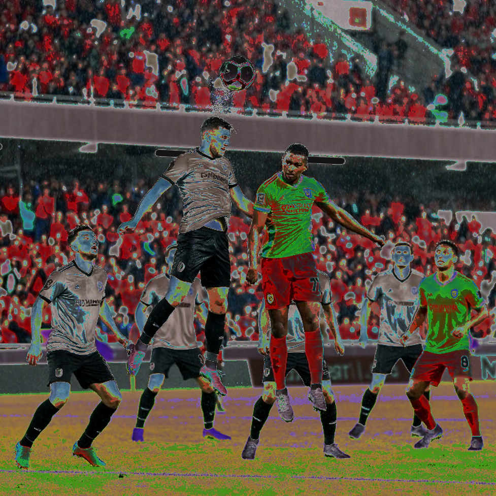 Kỳ chuyển nhượng V.League: Tiền nằm ở đâu, hợp đồng dài bao lâu, và vì sao sân tập kể câu chuyện thật
