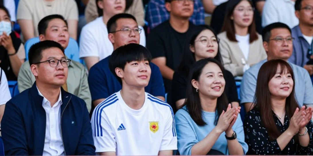 2:29:07, 700.000 USD và cuộc đua bị bỏ quên của một cựu y tá